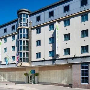 https://holiday-inn-express-london-city.cambridgehotelsuk.com