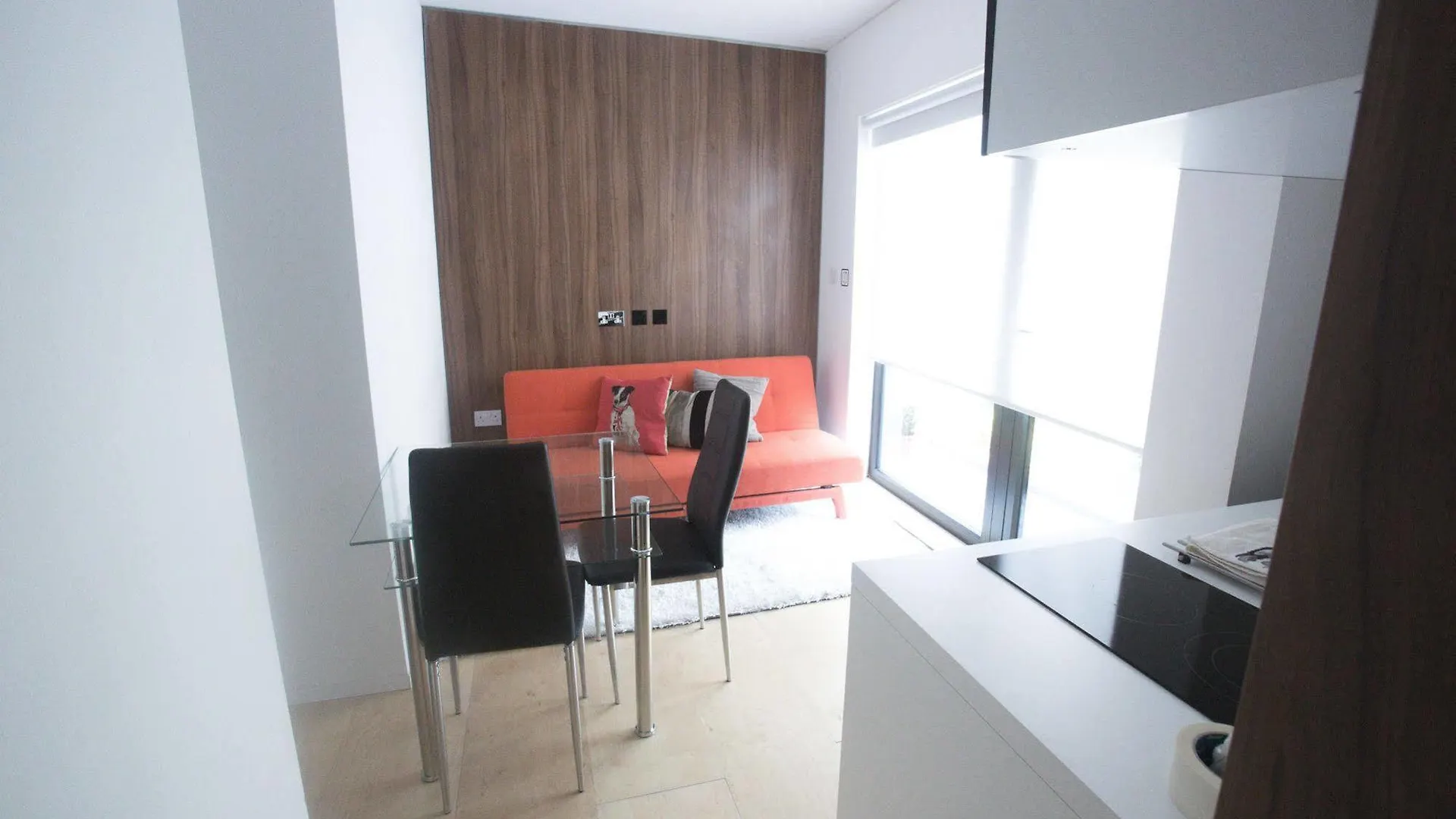 Ξενοδοχείο με διαμερίσματα Room Home Stay Λονδίνο